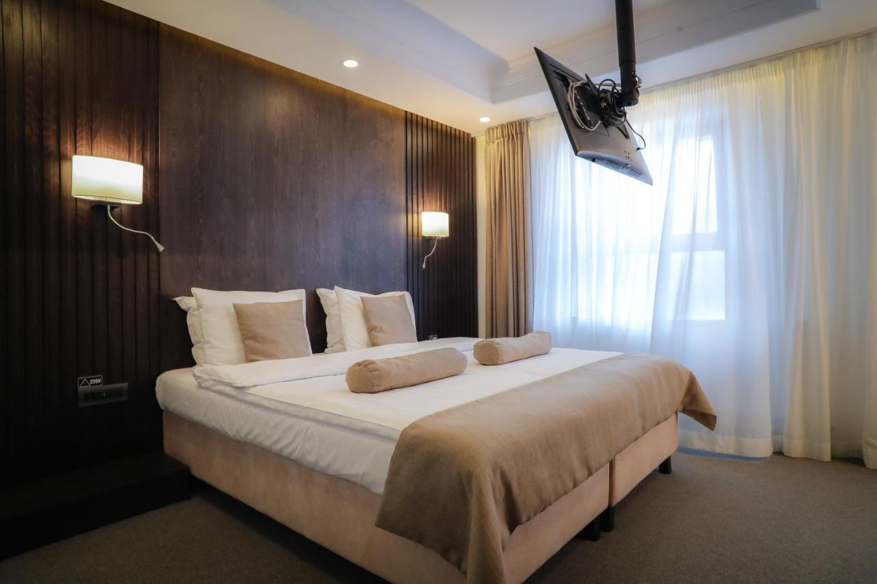 Royal Boutique Hotel Poiana Brasov Exterior photo
